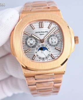 파텍필립 노틸러스 퍼페츄얼 캘린더 18k 도금 자개 컬러 시계 워치